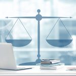 AVOCAT-DENISDEJARDIN---PAGE-ACTUALITE-utilisation-de-ordinateur
